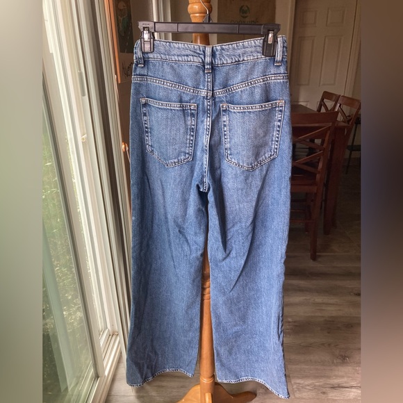 H &M Loose-fitted Wide Regular Denim Blue Jeans (4) - Picture 6 of 8